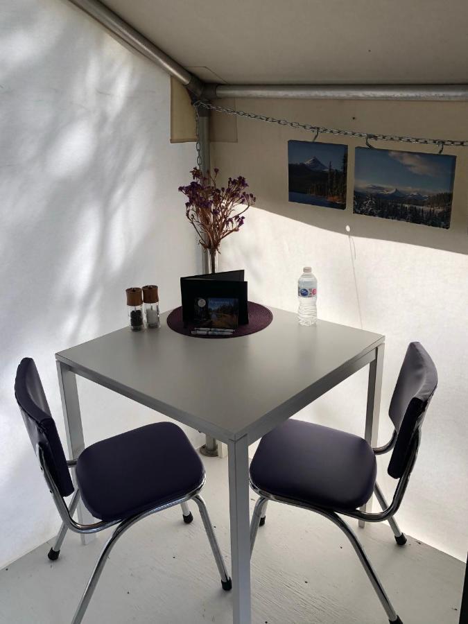 Jade City Vines And Puppies Glamping Hideaway酒店 外观 照片